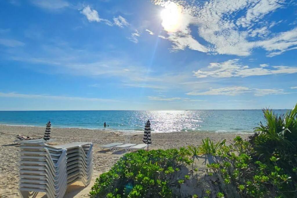 פלאייה דל כרמן Mareazul Beachfront Apartment 2Br Private Pool Casa Ancora מראה חיצוני תמונה